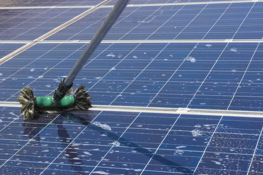 Commercial Solar Panel Cleaning